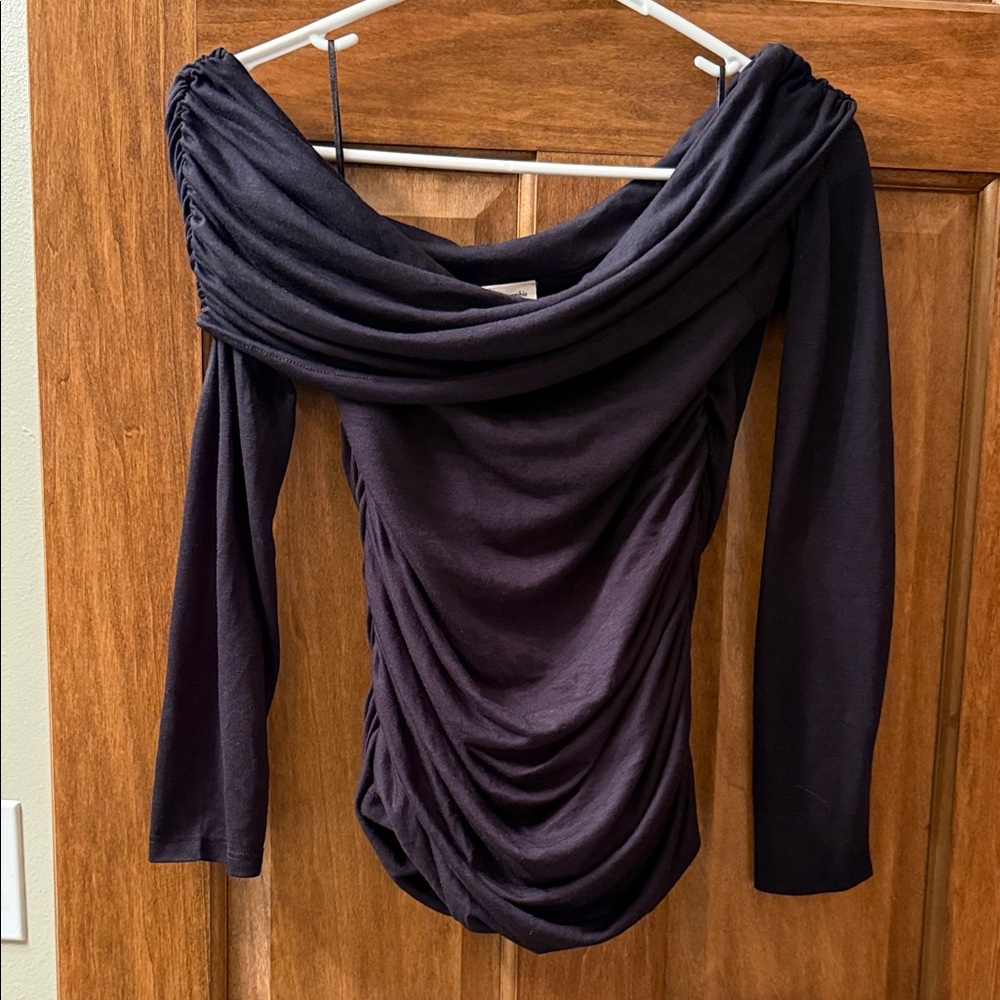 Abercrombie & Fitch Black Ruched Off-Shoulder Blouse